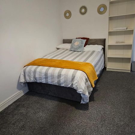 Double Room Close To Headingley Stadium ليدز المظهر الخارجي الصورة